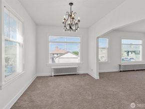 2306 Bonair Place SW, Seattle WA 98116