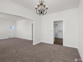 2306 Bonair Place SW, Seattle WA 98116