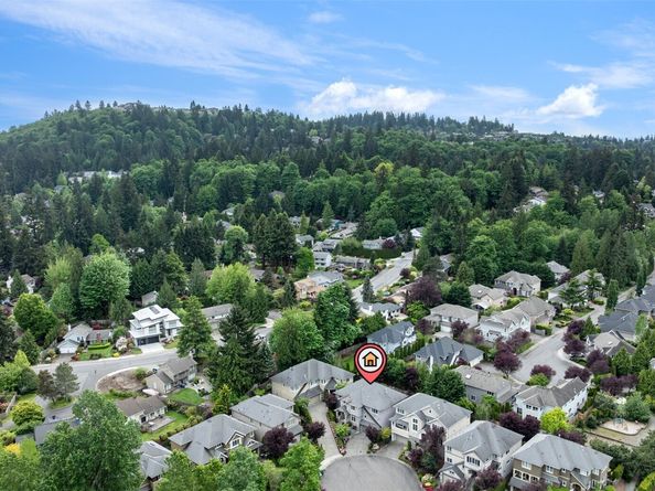 4569 162nd Lane SE, Bellevue WA 98006