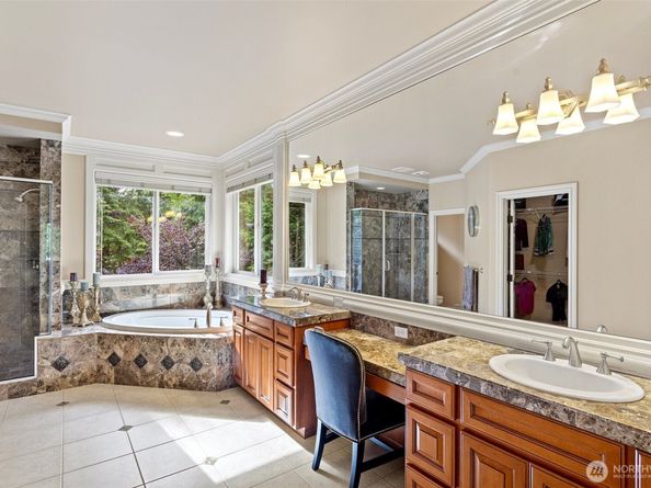 4569 162nd Lane SE, Bellevue WA 98006