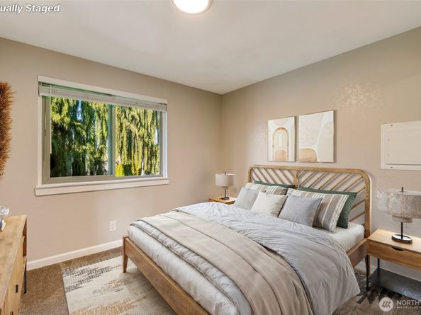 4904 81st Place SW 304, Mukilteo WA 98275