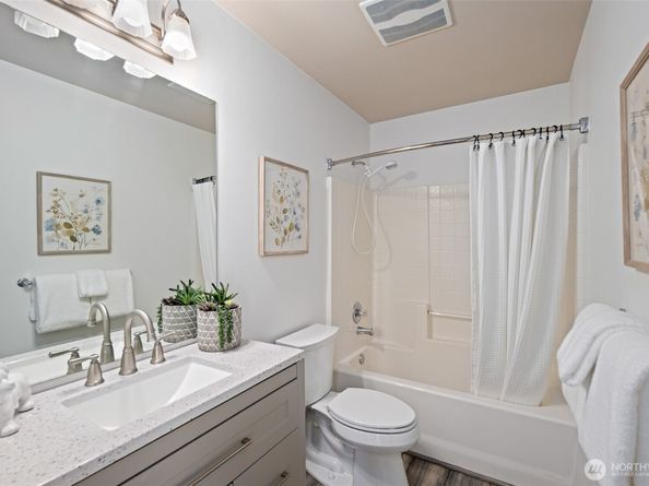 326 Lynnwood Avenue SE, Renton WA 98056