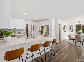 326 Lynnwood Avenue SE, Renton WA 98056