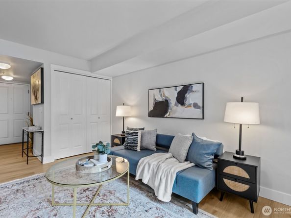 118 107th Avenue NE B101, Bellevue WA 98004