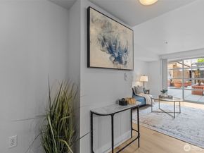 118 107th Avenue NE B101, Bellevue WA 98004