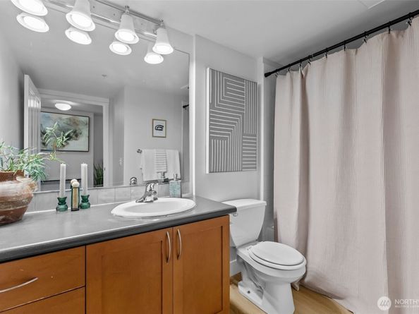 118 107th Avenue NE B101, Bellevue WA 98004