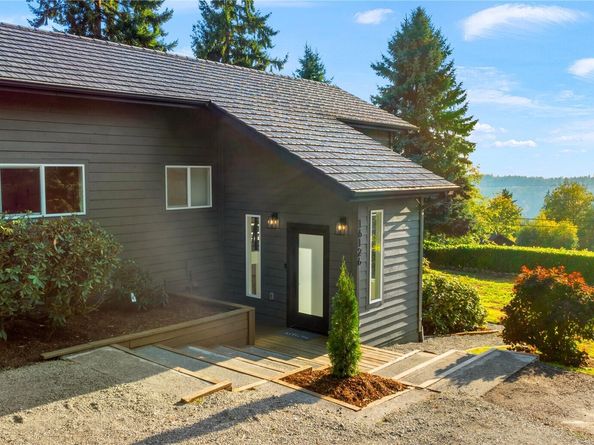 16126 Tiger Mountain Road SE, Issaquah WA 98027