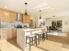 16126 Tiger Mountain Road SE, Issaquah WA 98027