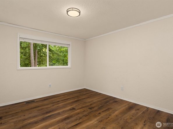 21810 NE 156th Street, Woodinville WA 98077