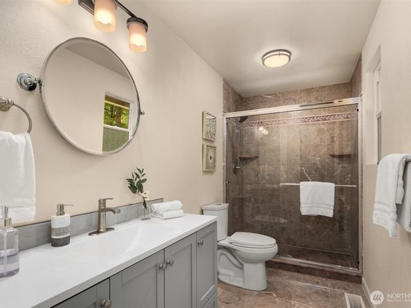 21810 NE 156th Street, Woodinville WA 98077