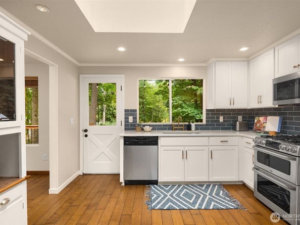 21810 NE 156th Street, Woodinville WA 98077