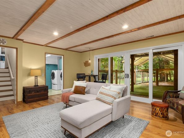 21810 NE 156th Street, Woodinville WA 98077