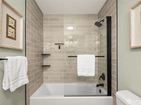 21810 NE 156th Street, Woodinville WA 98077
