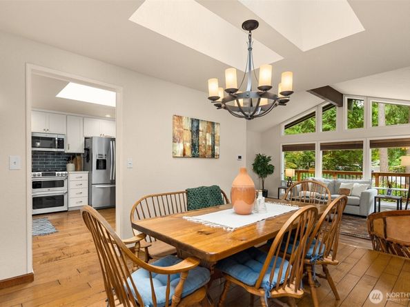 21810 NE 156th Street, Woodinville WA 98077