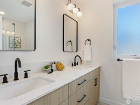 3442 B NW 65th Street, Seattle WA 98117