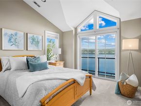 528 W Lake Sammamish Parkway SE, Bellevue WA 98008