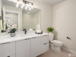 19722 Filbert Drive Unit 3, Bothell WA 98012