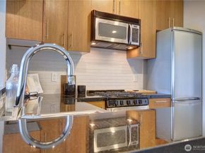 2721 1st Avenue PH06, Seattle WA 98121