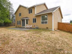 17310 37th Avenue W, Lynnwood WA 98037