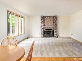17310 37th Avenue W, Lynnwood WA 98037