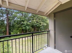 31500 33rd Place SW C203, Federal Way WA 98023