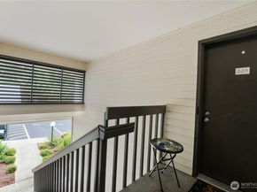 31500 33rd Place SW C203, Federal Way WA 98023