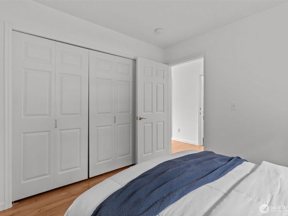 11300 Goodwin Way NE, Seattle WA 98125