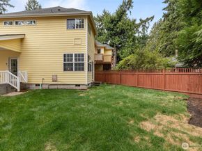 11300 Goodwin Way NE, Seattle WA 98125