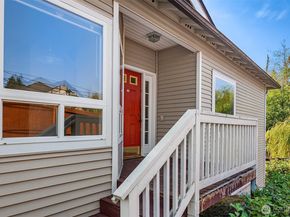 15604 48th Place W, Edmonds WA 98026