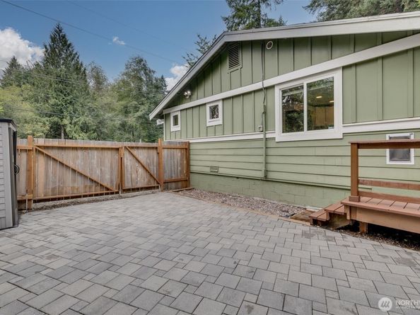 19320 176th Avenue NE, Woodinville WA 98072