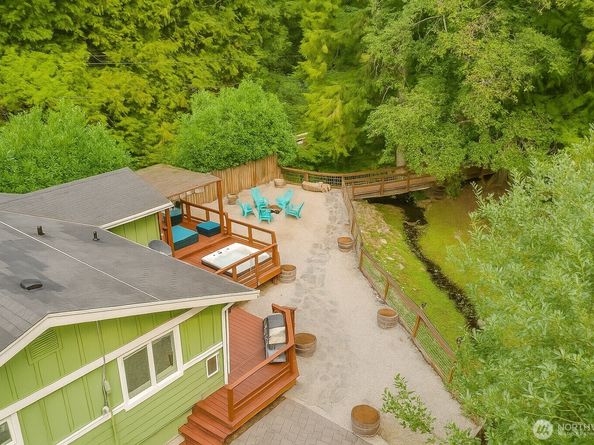 19320 176th Avenue NE, Woodinville WA 98072