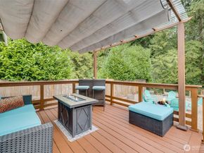 19320 176th Avenue NE, Woodinville WA 98072