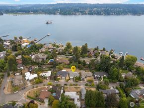 16742 45th Avenue NE, Lake Forest Park WA 98155