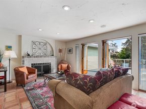 16742 45th Avenue NE, Lake Forest Park WA 98155