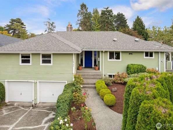 16742 45th Avenue NE, Lake Forest Park WA 98155