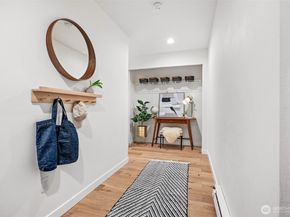 323 Queen Anne Avenue N 502, Seattle WA 98109