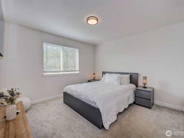 122 4th Avenue S, Algona WA 98001