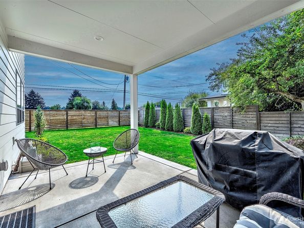122 4th Avenue S, Algona WA 98001