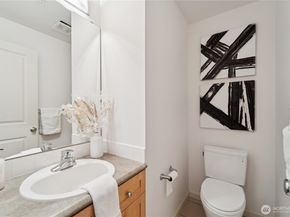 1513 NW 57th Street 109, Seattle WA 98107