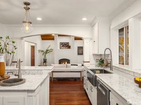 14440 Sunrise Drive NE, Bainbridge Island WA 98110