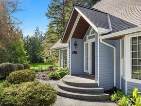 14440 Sunrise Drive NE, Bainbridge Island WA 98110