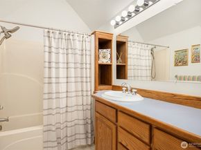 14440 Sunrise Drive NE, Bainbridge Island WA 98110