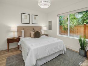 2113 6th Ave W B, Seattle WA 98119