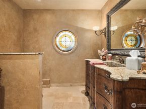 24635 8th Avenue S, Des Moines WA 98198