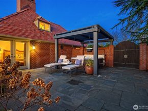 24635 8th Avenue S, Des Moines WA 98198