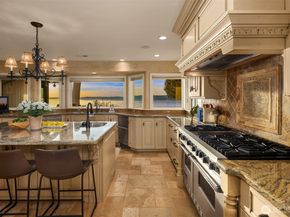 24635 8th Avenue S, Des Moines WA 98198