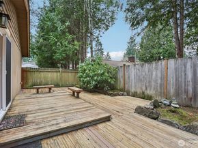 12224 SE 60th Place, Bellevue WA 98006