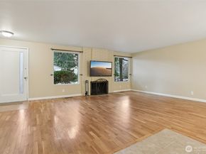 12224 SE 60th Place, Bellevue WA 98006