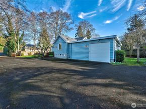 1209 NE 155th Street, Shoreline WA 98155