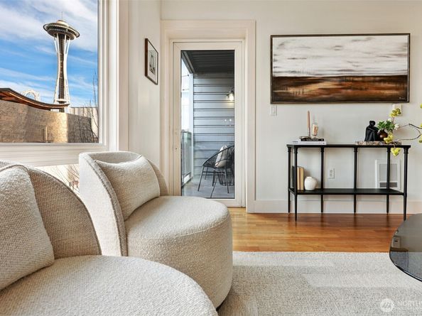 159 Denny Way 406, Seattle WA 98109